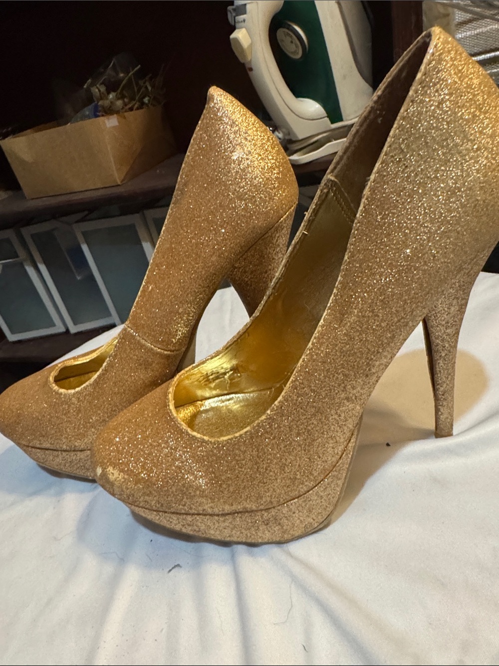 Gold Glitter Platform High Heel Pumps - Women's Evening Shoes